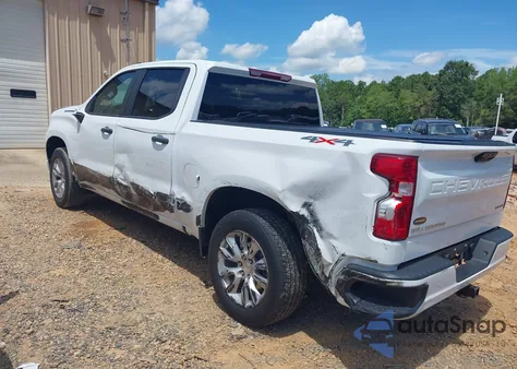 2023 Chevrolet Silverado 1500 4Wd Short Bed Custom z USA, uszkodzony, nr VIN 3GCPDBEK0PG269601